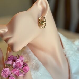 Elegant Gold Tone Interlinked Earrings
